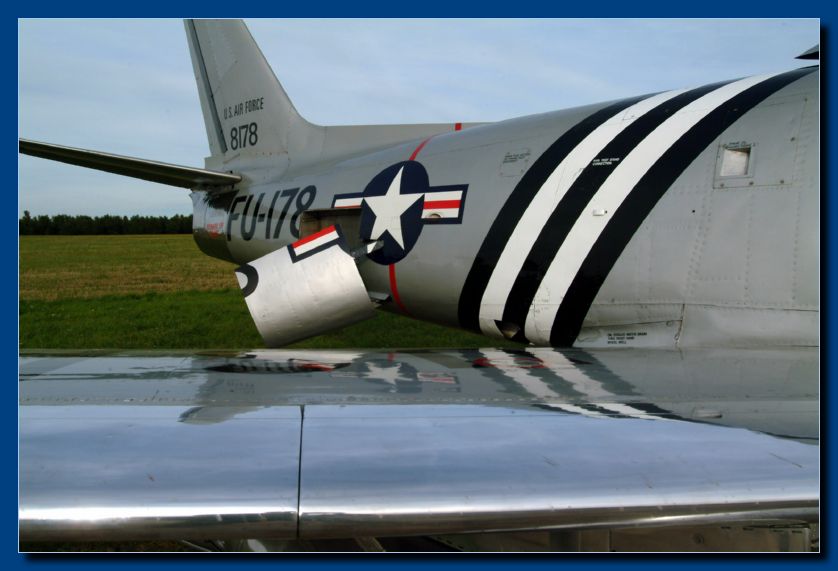 F86 parking brillant